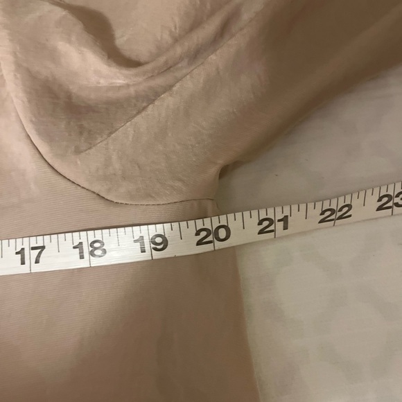 Show Me Your Mumu Carmela Chiffon Cream Deep V, flare sleeve blouse, size M - Picture 5 of 6